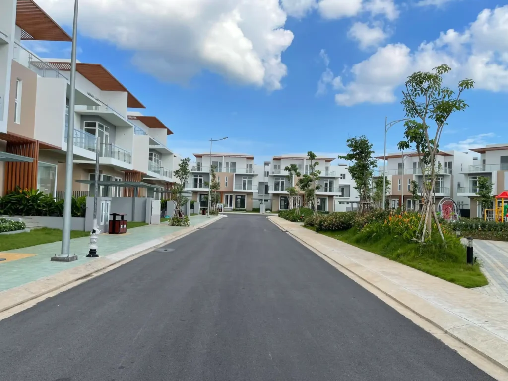 Đường nội khu dự án Dragon Village