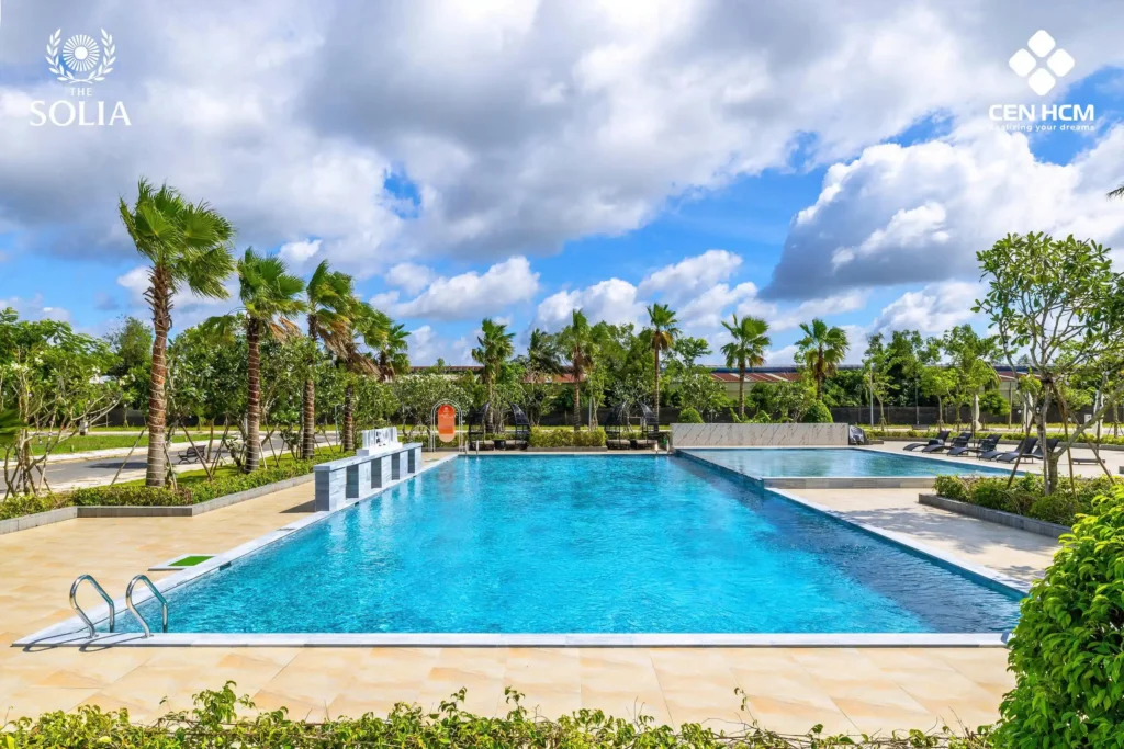 Hồ bơi dự án The Solia được thiết kế theo chuẩn resort